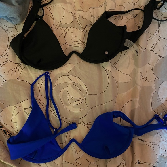 2 shine bikini tops never worn - Picture 2 of 4